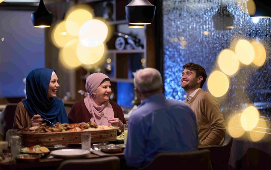 Explore the Finest Arab Restaurants in Dubai